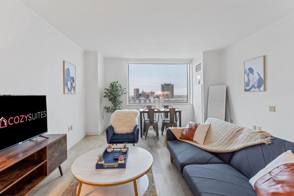 Apartment Sleep 6 Stylish 1br 2ba Beachfront Cozysuites *